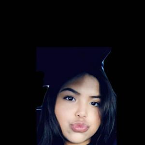 Meet your Posher, Monique